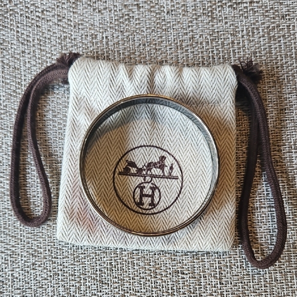 Hermes Silver Red Logo Bangle Bracelet W/Dustbag - Picture 6 of 6